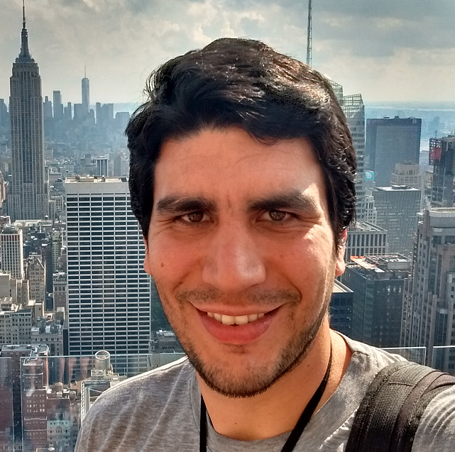 Bernardo Profesor en Solar